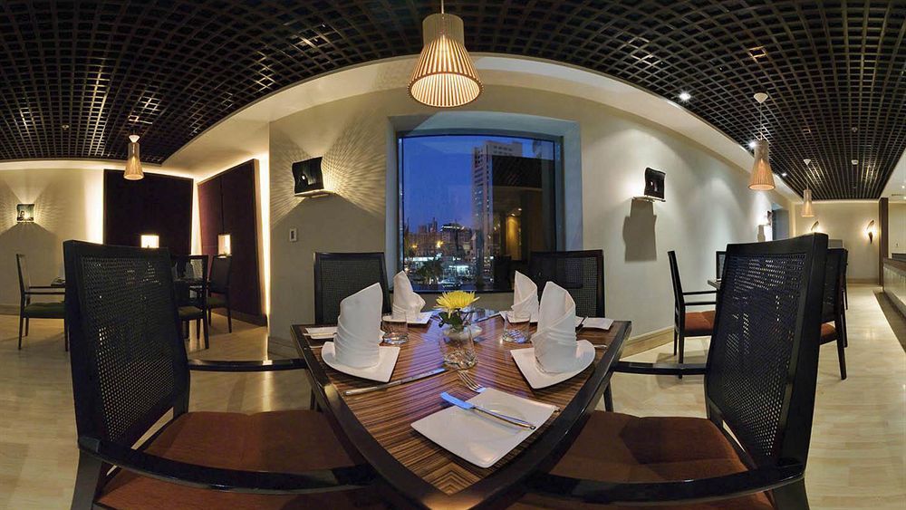 Le Royal Tower Otel Kuveyt Dış mekan fotoğraf